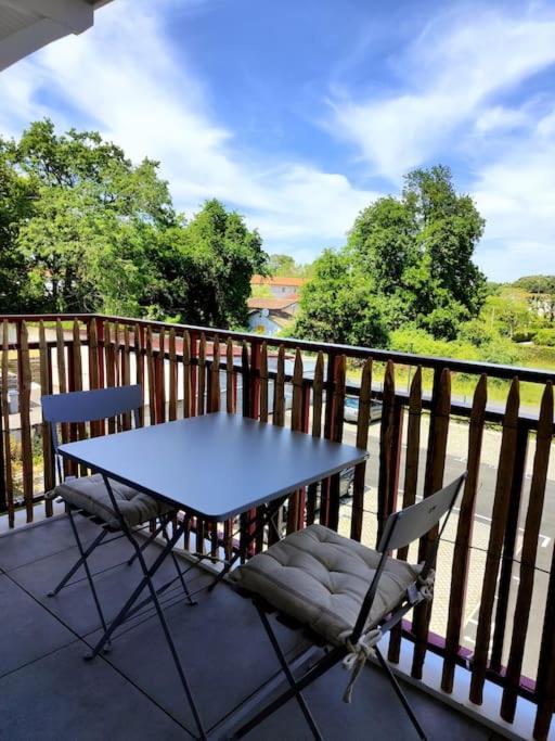 Location De Vacances A Andernos - Appartement 2 Chambres Dans Residence Neuve المظهر الخارجي الصورة
